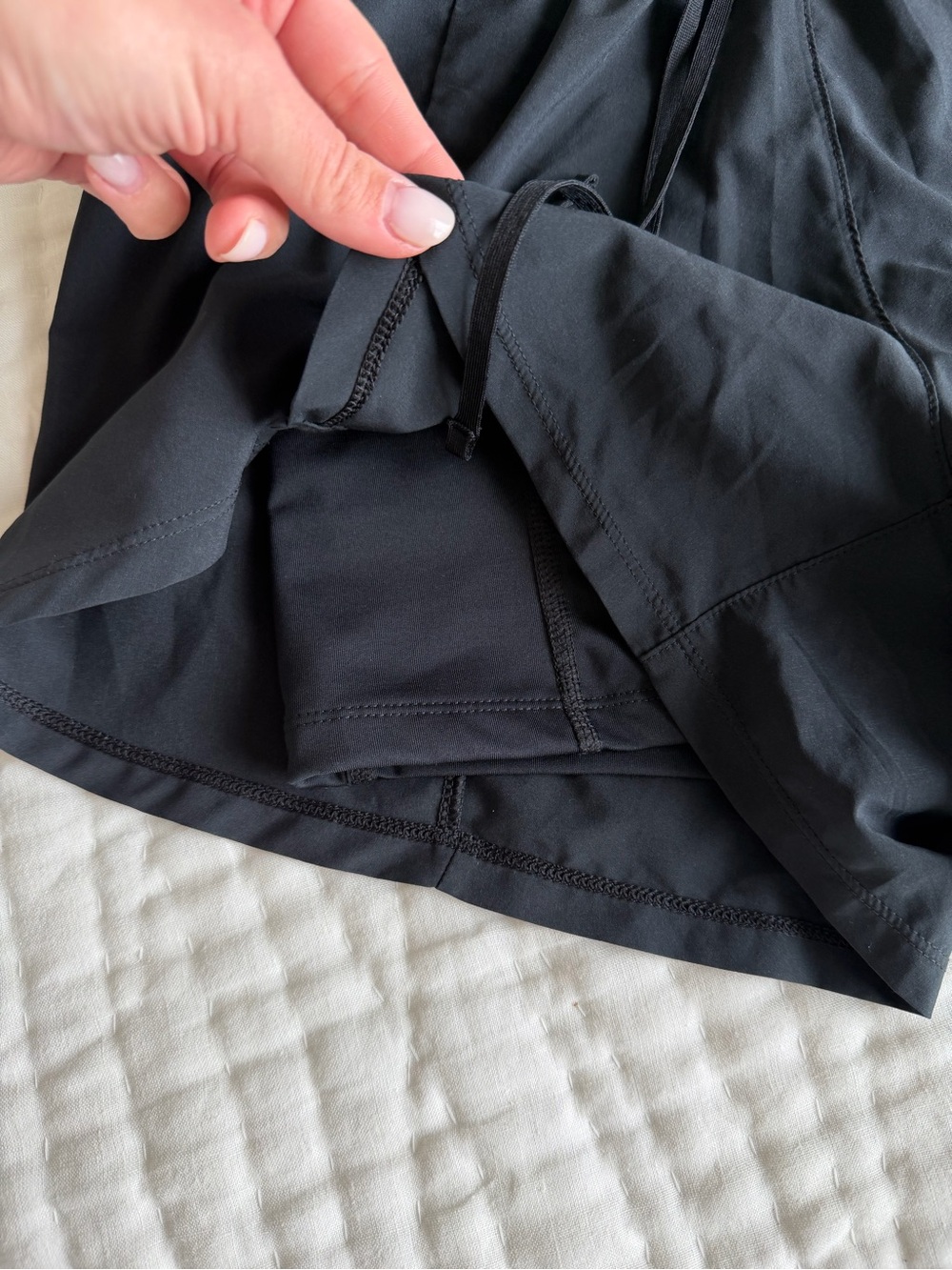 Nike Black Athletic Running Shorts built in Compression - Picture 3 of 6